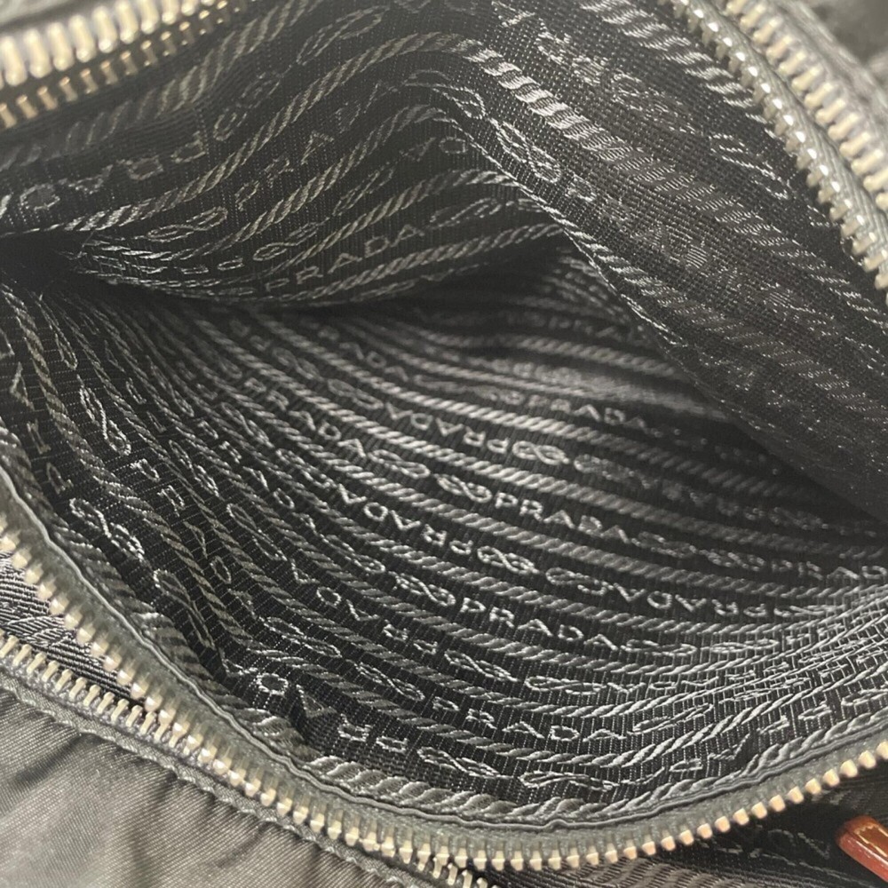 PRADA Bag - Picture 8 of 16